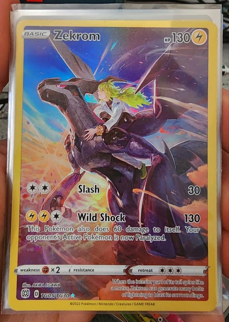 Zekrom brilliant stars tg05/tg30, Hobby en Vrije tijd, Ophalen