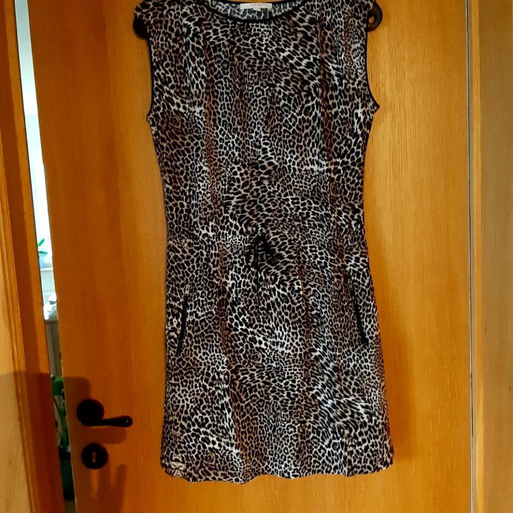 Kleedje, Kleding | Dames, Jurken, Bruin, Ophalen of Verzenden, Zo goed als nieuw, Knielengte
