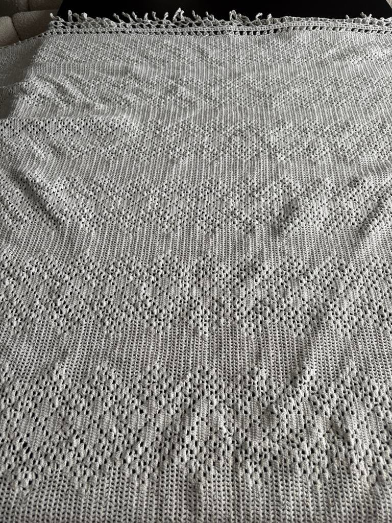 Gehaakt tafelkleed of bedsprei, Antiek en Kunst, Ophalen