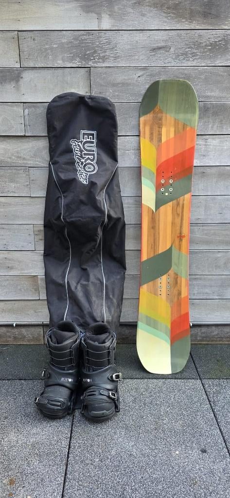 K2 Snowboard (145) + Burton Bindings & Boots + Bag, Sport en Fitness, Snowboarden, Ophalen of Verzenden, Gebruikt, Board