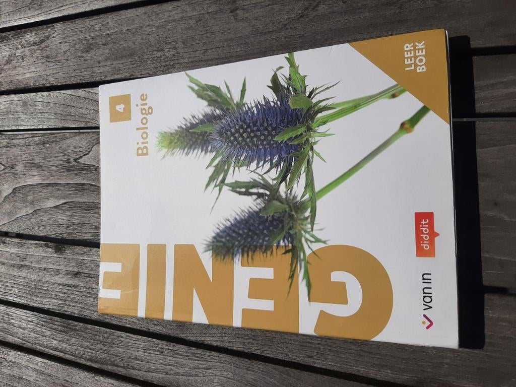 Genie Biologie 4 - Leerboek, Ophalen of Verzenden, Zo goed als nieuw, Nederlands