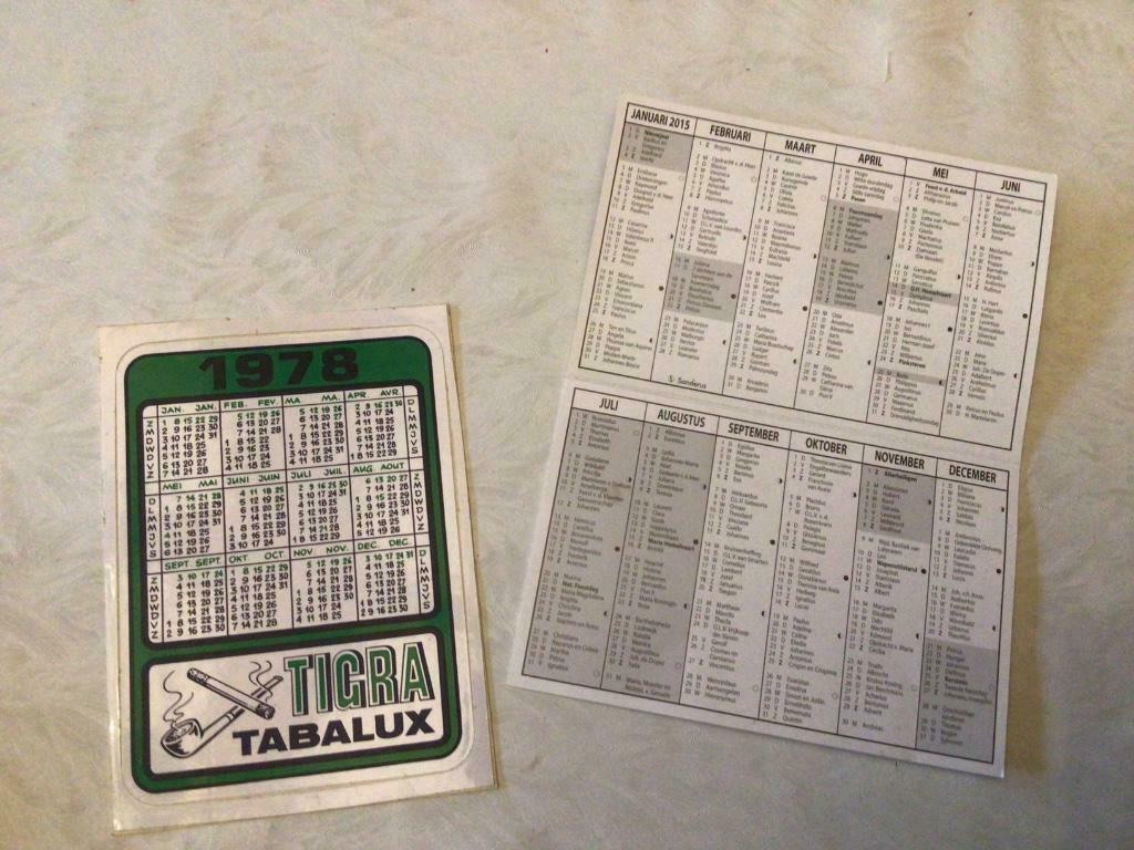 2 kalendertjes Tigra tabalux  sticker 1978 en 2015, Verzamelen, Ophalen of Verzenden
