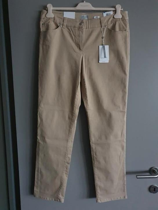 Nieuwe broek van Gerry Weber maat 46, Kleding | Dames, Beige, Maat 46/48 (XL) of groter, Nieuw, Ophalen of Verzenden