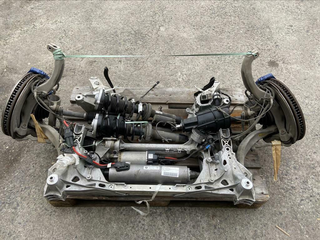 VOOR EN ACHTER BMW M -TIZAUTOPARTS-, Auto-onderdelen, Ophanging en Onderstel, Gebruikt, BMW