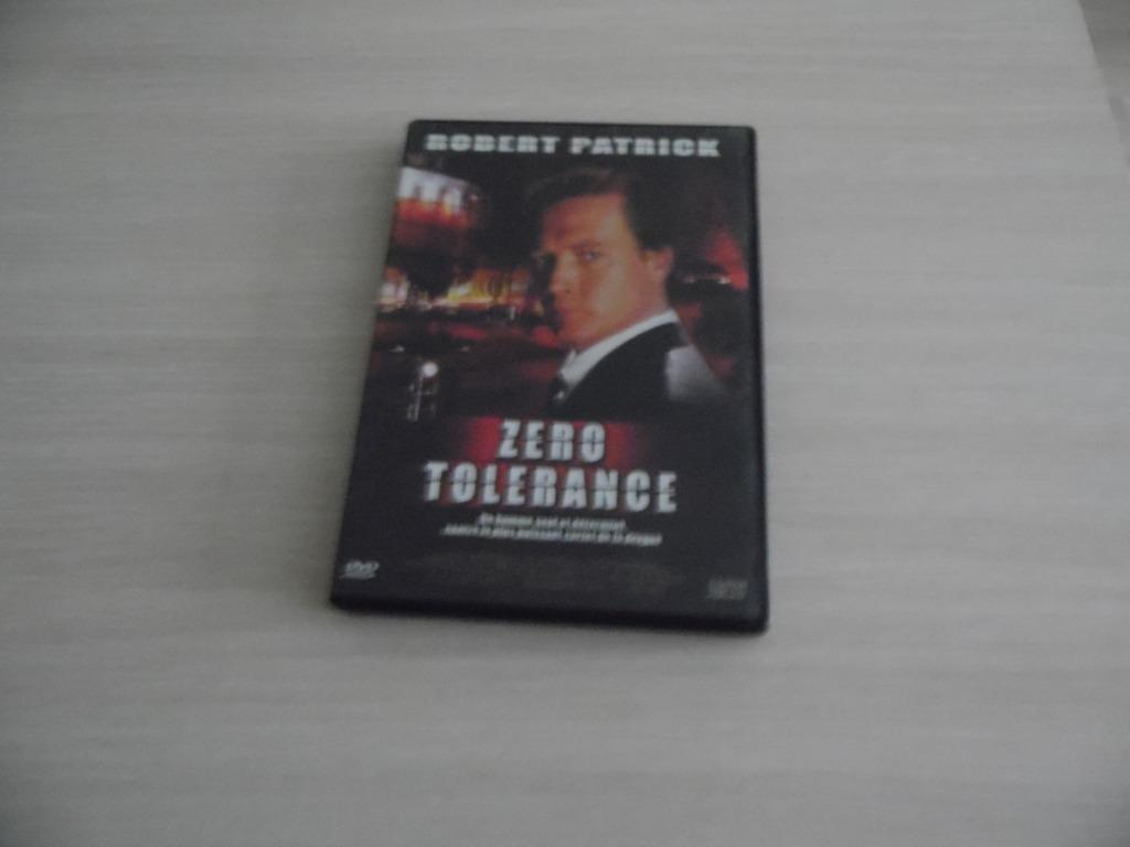 ZÉRO TOLÉRANCE, Alle leeftijden, Ophalen of Verzenden, Zo goed als nieuw, Actiethriller