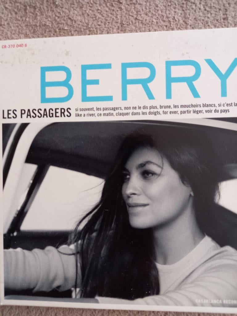 Berry   les passages, Verzenden