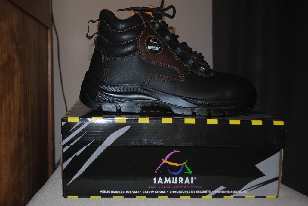 Chaussures neuves de sécurité 45, S3 MERLOT PLUS, Ophalen of Verzenden, Nieuw