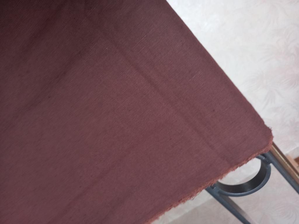 Tissu en lin marron foncé à vendre, Hobby & Loisirs créatifs, Tissus & Chiffons, Neuf, Brun, 120 cm ou plus, Lin
