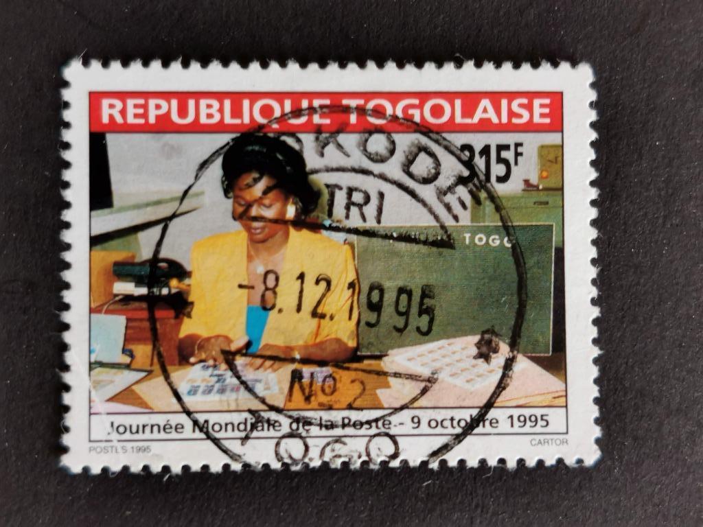 Togo 1995 - postbediende, Ophalen of Verzenden, Gestempeld