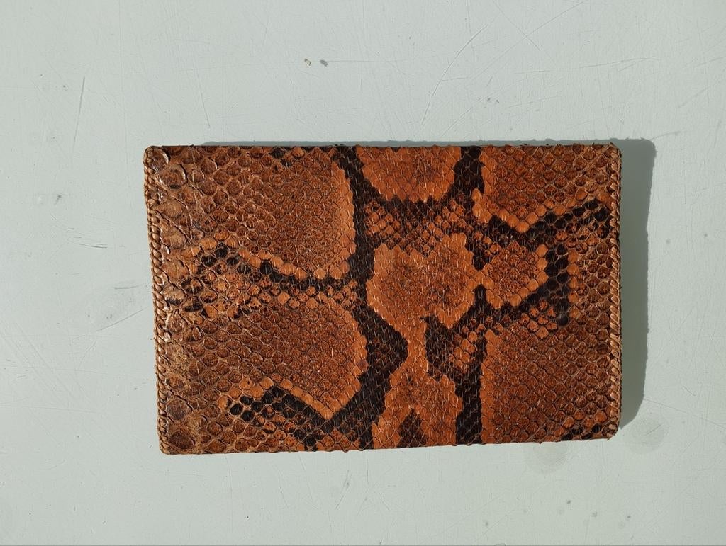 Pochette en cuir de crocodile., Antiquités & Art, Enlèvement ou Envoi