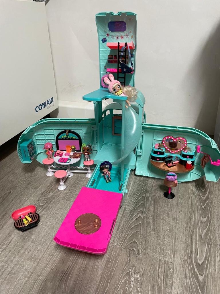 L.O.L. OMG Surprise Glam N Go Camper, Verzamelen, Poppetjes en Figuurtjes, Zo goed als nieuw, Ophalen