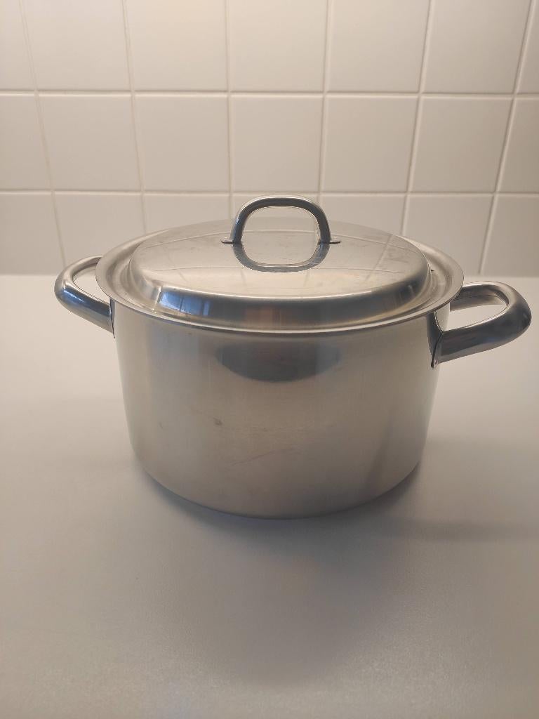 kookpot inox met metalen deksel 20 cm, niet voor inductie,, Huis en Inrichting, Keuken | Potten en Pannen, Ophalen, Gebruikt, Inox