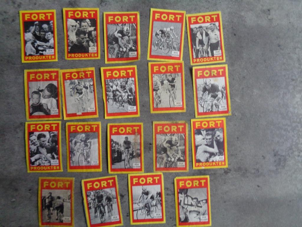 WIELRENNER RIK VAN LOOY FORT LUCIFERS jaren 50/60 19x, Enlèvement ou Envoi