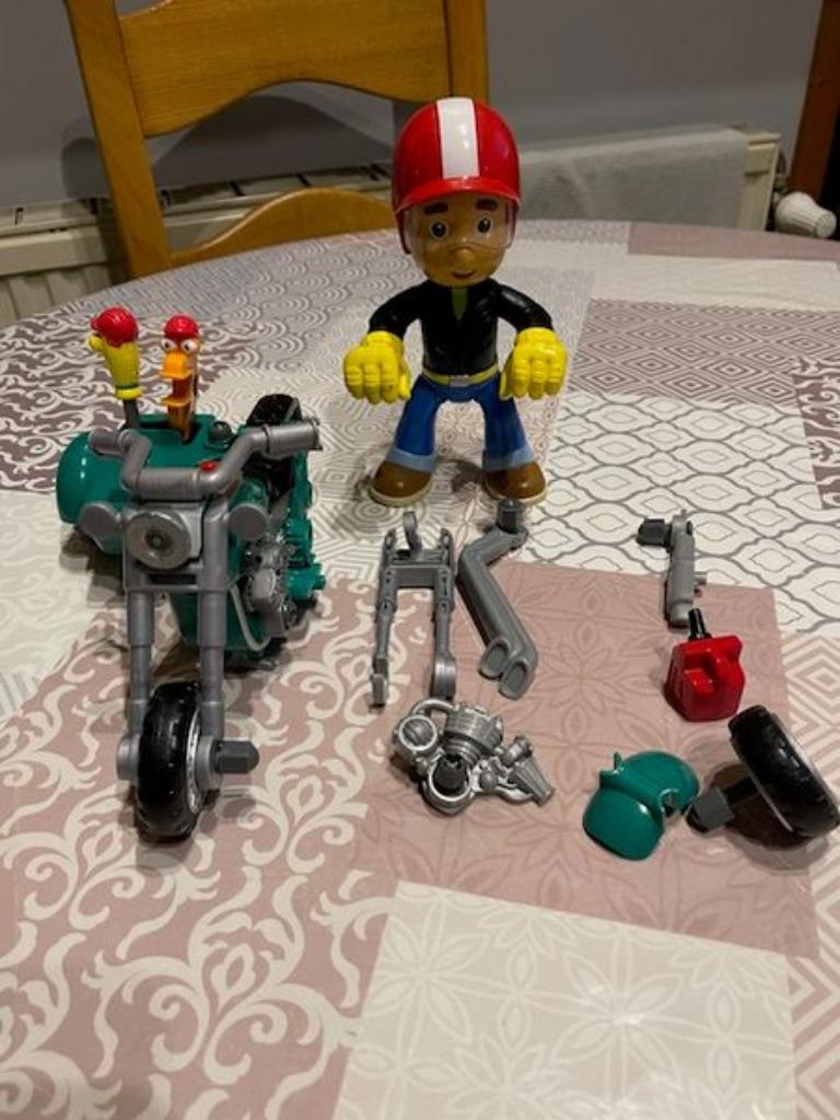 jouet Moto Manny et ses outils, Enfants & Bébés, Enlèvement, Utilisé