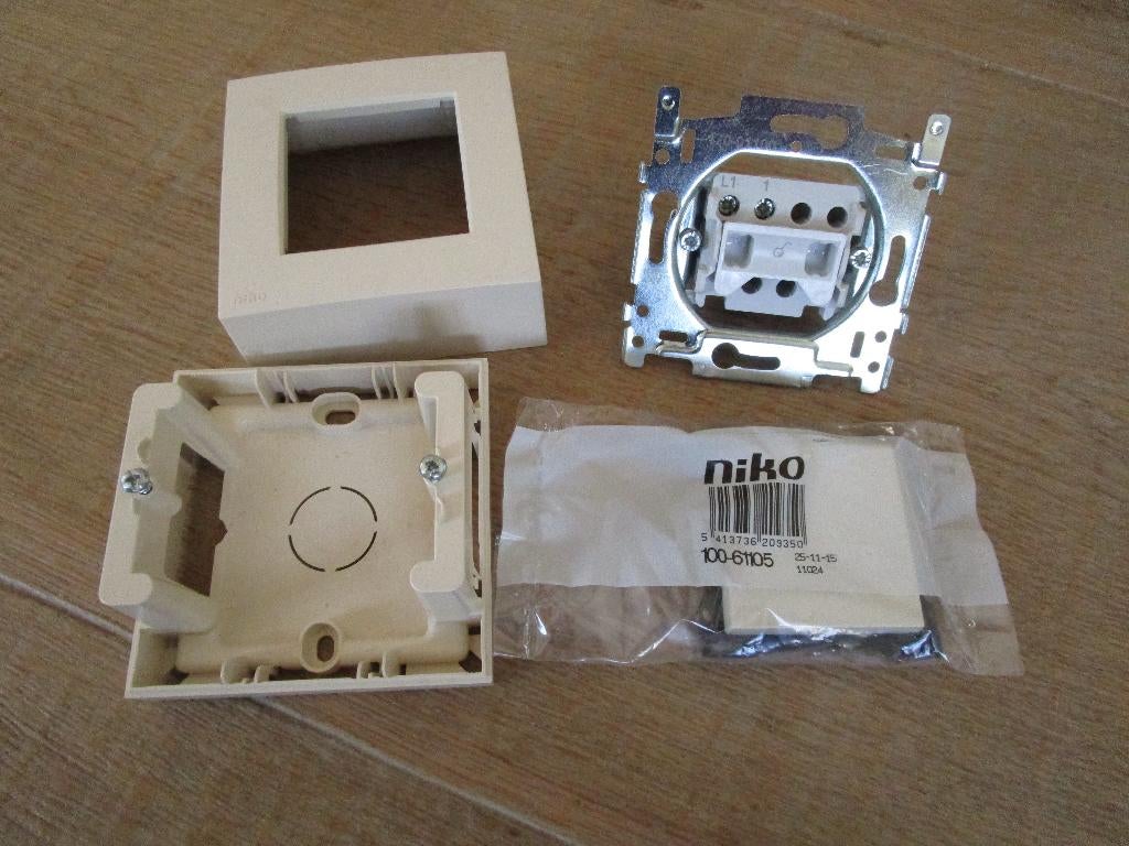 Niko nieuw en oud elektriciteit, Ophalen of Verzenden, Zo goed als nieuw, Overige typen