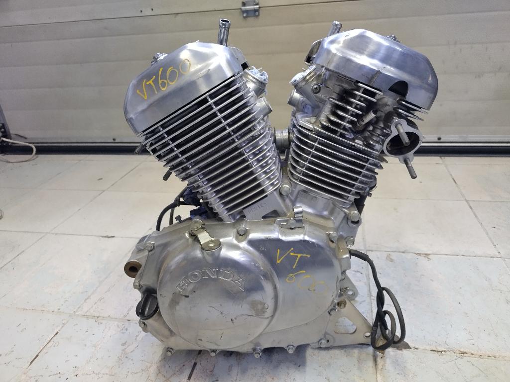 honda shadow 600 van '88-'98 motorblok, Ophalen of Verzenden, Gebruikt