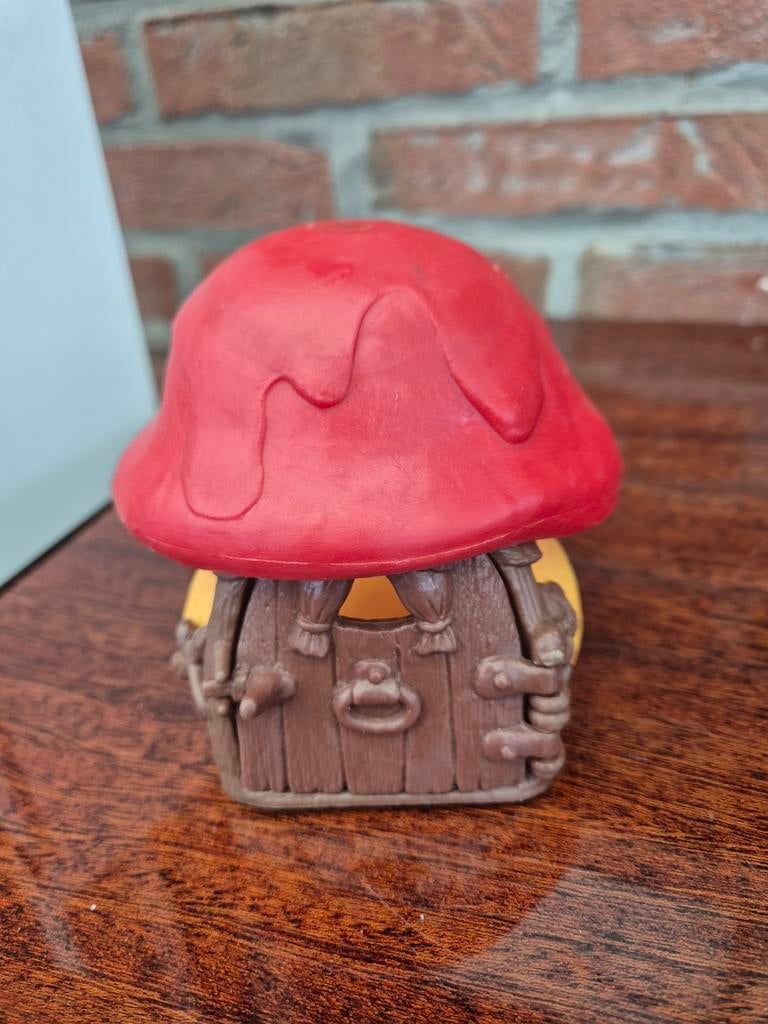 Maison et figurine schtroumpf, Collections, Schtroumpfs, Enlèvement ou Envoi