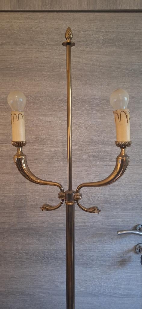 pied de lampe -vintage-avec tritons-, Ophalen