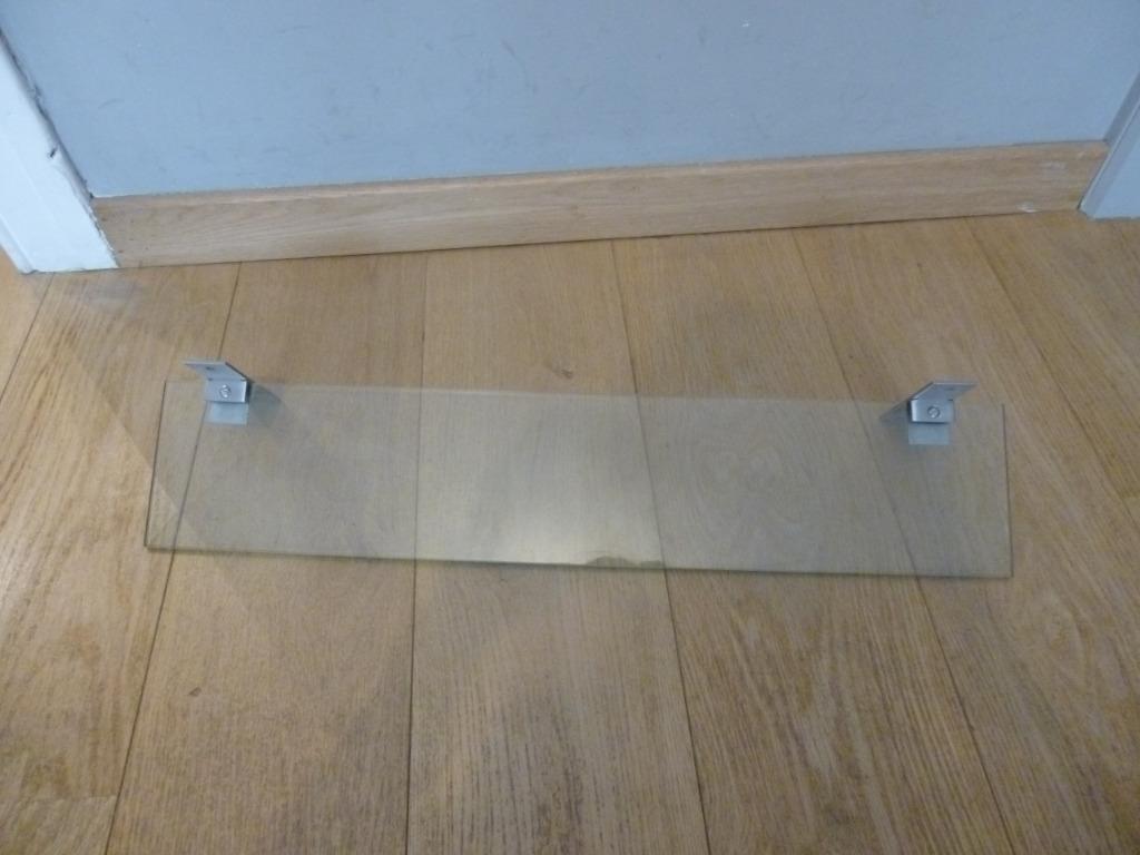 Tablette murale verre GRUNDTAL 60 x 12 cm, Maison & Meubles, Accessoires pour la Maison | Décorations murale, Enlèvement, Utilisé