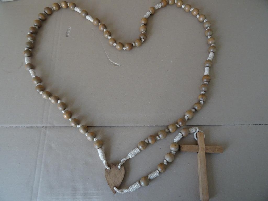 Grote rozenkrans met kruis en hart 128cm 1960 houtsnijwerk, Ophalen of Verzenden, Gebruikt, Overige typen, Christendom | Katholiek