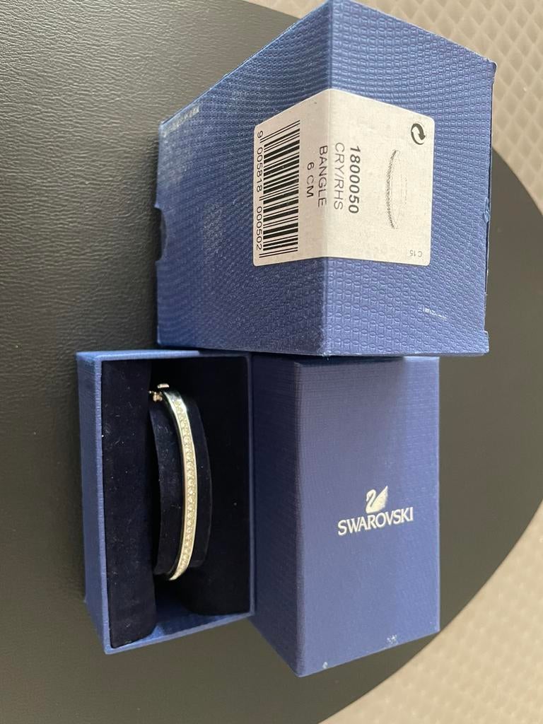 Swarovski, bracelet, modèle Bangle,, Enlèvement ou Envoi, Comme neuf, Bijou ou Montre