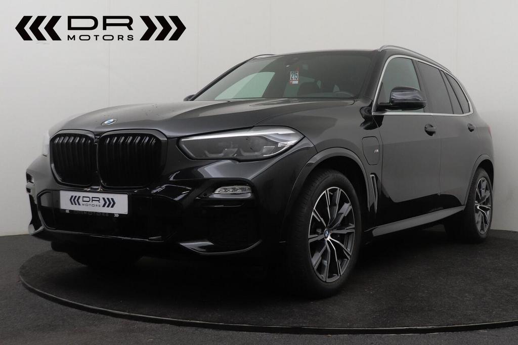BMW X5 45e xDrive PHEV M PACK - DAB - APPLE CARPLAY/ANDROID, 0 min, 0 kg, Zwart, https://public.car-pass.be/vhr/80e0a129-73a7-4ff6-af38-2006dc132c1a