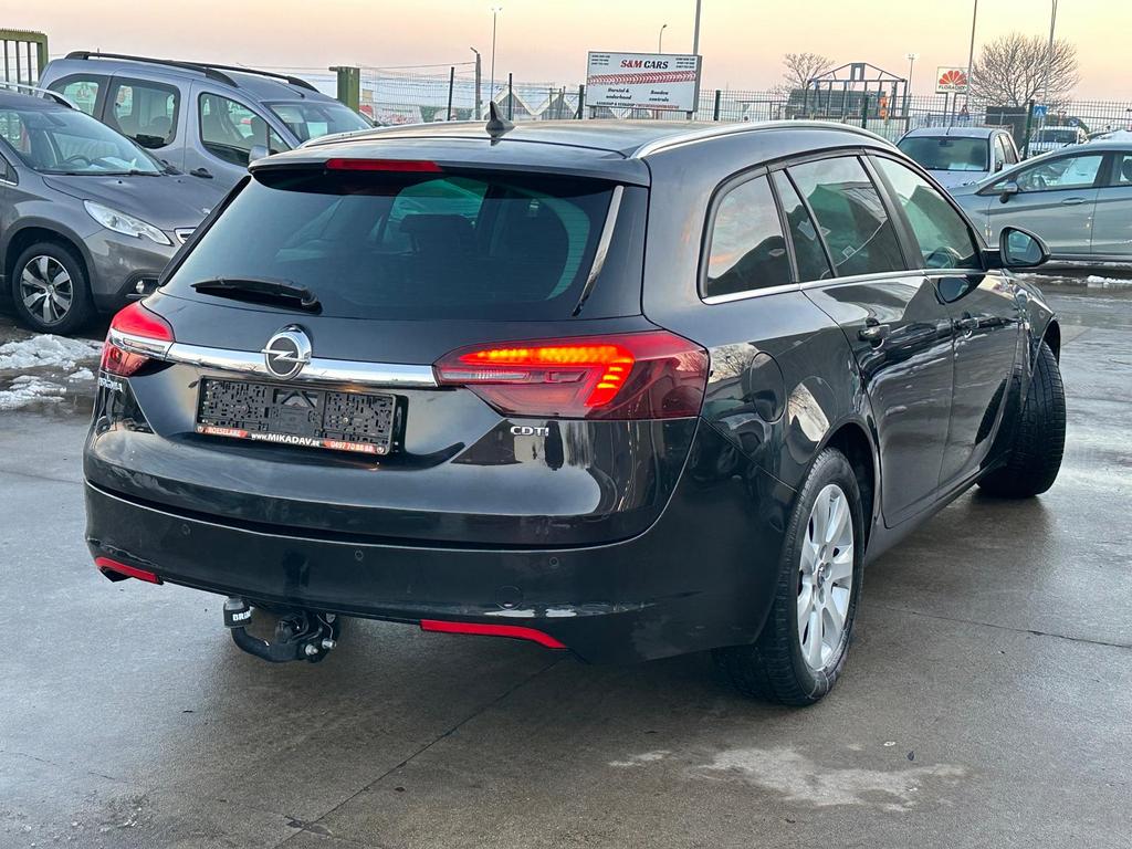 Opel Insignia 1.6L Diesel 2015 Euro 6b, Zwart, Leder, Bedrijf, USB