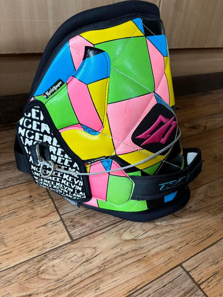 Kevin langeree Naish kite Seat xs nieuw, Watersport en Boten, Kitesurfen, Ophalen of Verzenden, Kite