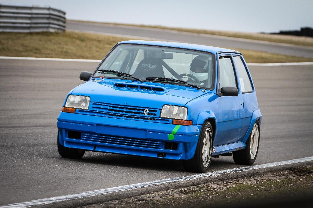 Renault 5 GT Turbo '87 Cupracer / Rally, Autos, Renault, Particulier, Essence, Coupé, 2 portes, Boîte manuelle, Bleu, Noir, Alcantara