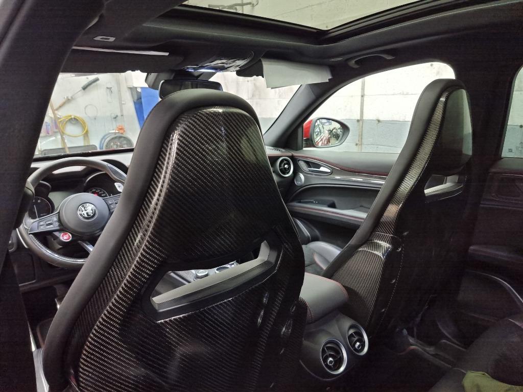 Alfa Romeo Stelvio 2.9 T V6 Quadrifoglio siège Sparco toit p, Auto's, Alfa Romeo, Automaat, 375 kW, 5 zetels, SUV of Terreinwagen