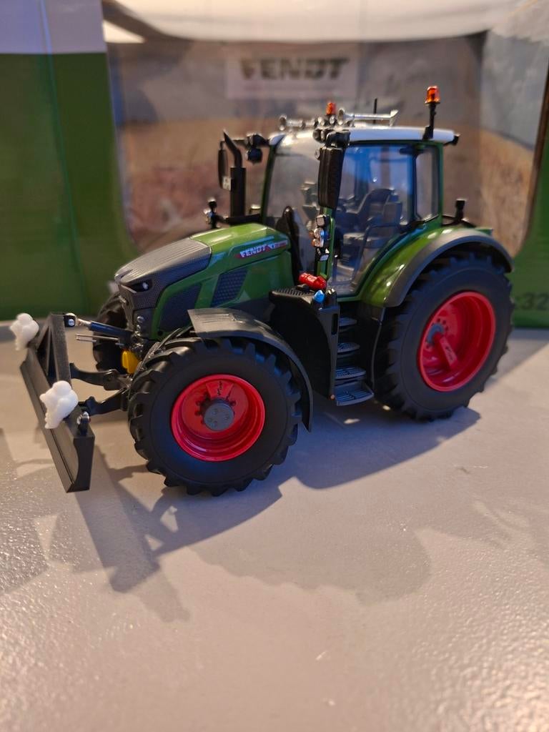 Fendt Vario 620 (1:32), Enlèvement ou Envoi, Neuf, Tracteur et Agriculture, Universal Hobbies