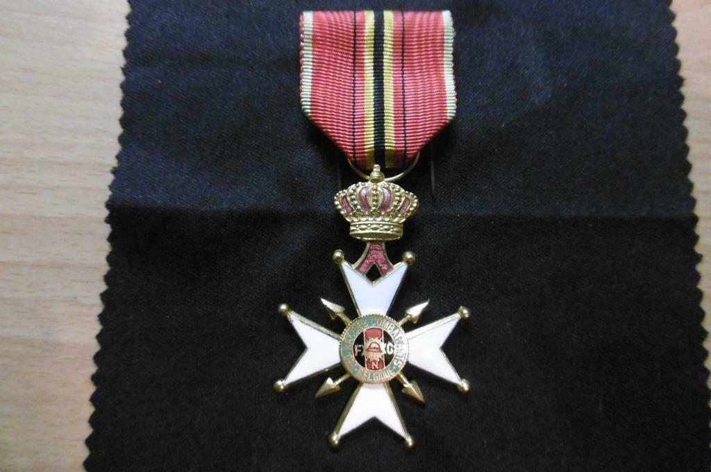 médaille militaire, Enlèvement ou Envoi, Autres, Ruban, Médaille ou Ailes