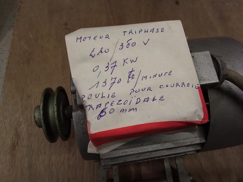 Moteur triphasé, Bricolage & Construction, Enlèvement, Utilisé, Moteur électrique, Moins de 1400 tpm