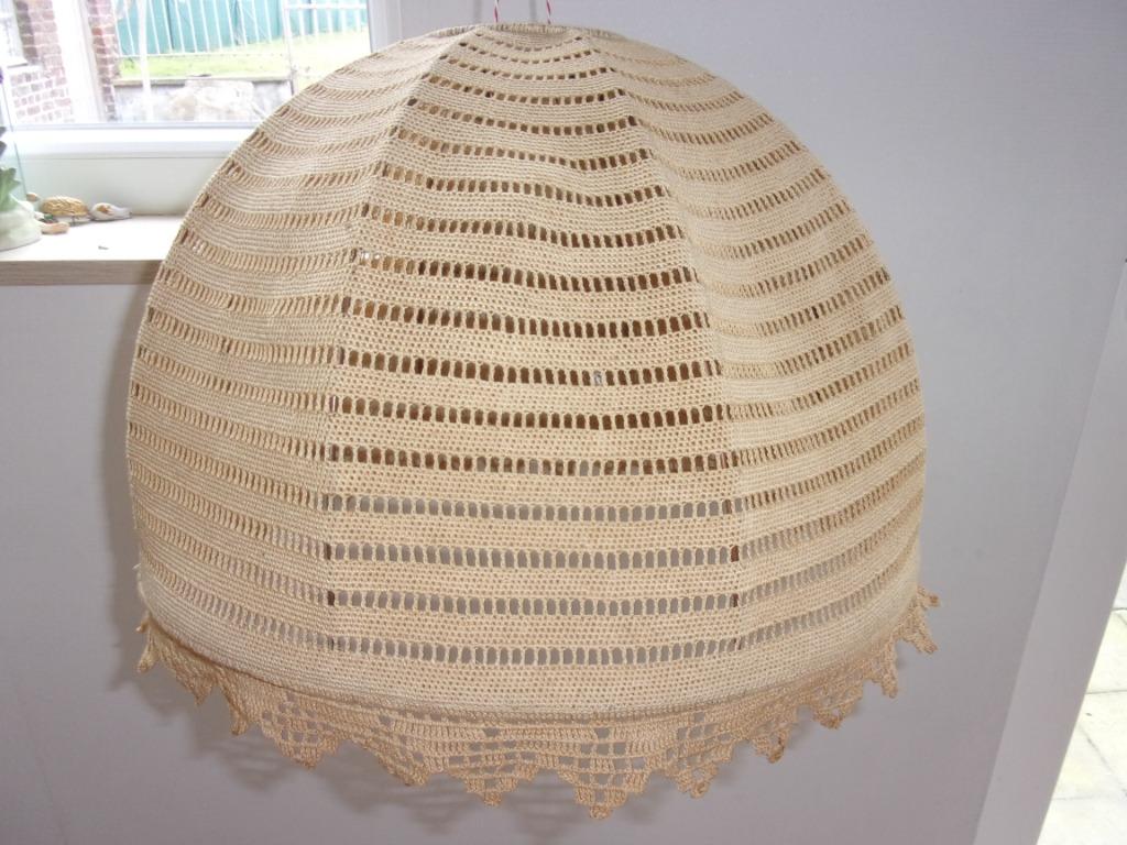 abat-jour fait main, Maison & Meubles, Lampes | Abat-jour, Utilisé, 25 à 50 cm, Rond, Beige, Enlèvement ou Envoi