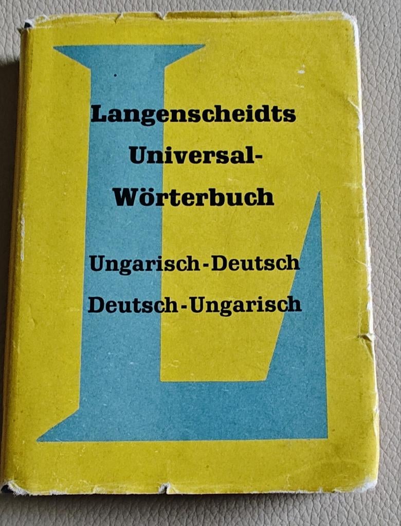 Woordenboek Langenscheidt Duits-Hongaars, Ophalen of Verzenden, Duits