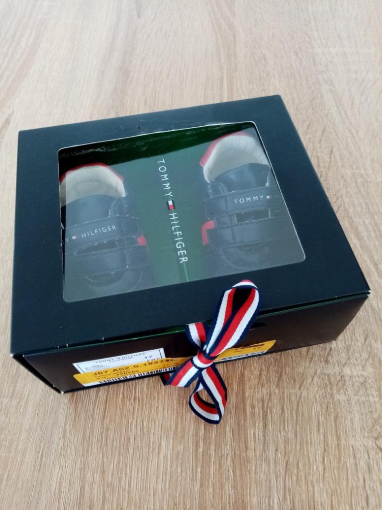 Tommy Hilfiger babyschoentjes maat 17 Zo goed als nieuw., Kinderen en Baby's, Schoentjes, Jongetje of Meisje, Ophalen of Verzenden