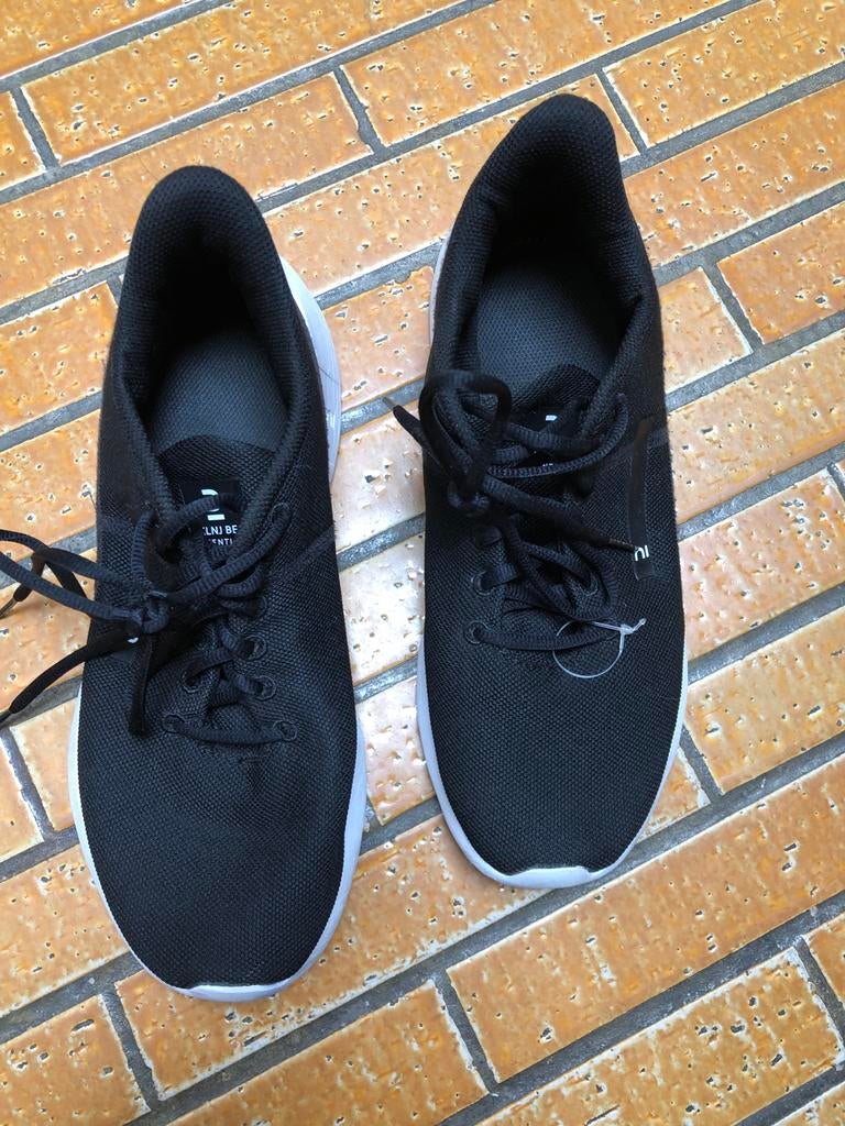 Chaussure de marche, fitness, ville T42, Enlèvement ou Envoi, Comme neuf