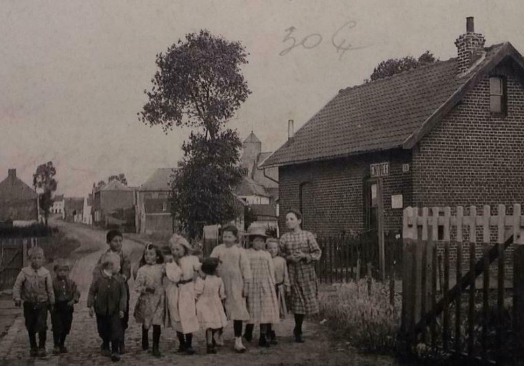 Carte Postale Notre-Dame-au-Bois (Overijse) Passage à Niveau, Collections, Cartes postales | Belgique, Enlèvement ou Envoi, Avant 1920