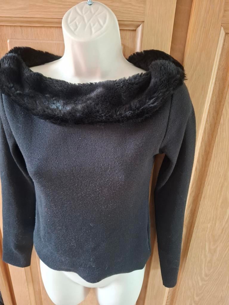 Joli pull col fourrure noir S Antognini jeans, Enlèvement ou Envoi, Taille 36 (S), Comme neuf, Antognini jeans