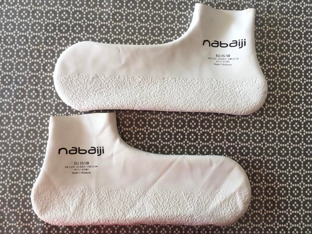 Chaussons de natation pointure 35-38, Kinderen en Baby's, Kinderkleding | Kinder-zwemkleding, Nabaiji, Zwemschoenen, Jongen of Meisje