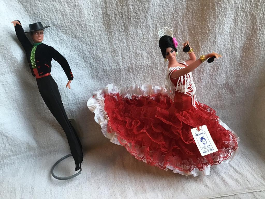 Couple de poupées espagnole - neuf, Collections, Jouets miniatures, Neuf