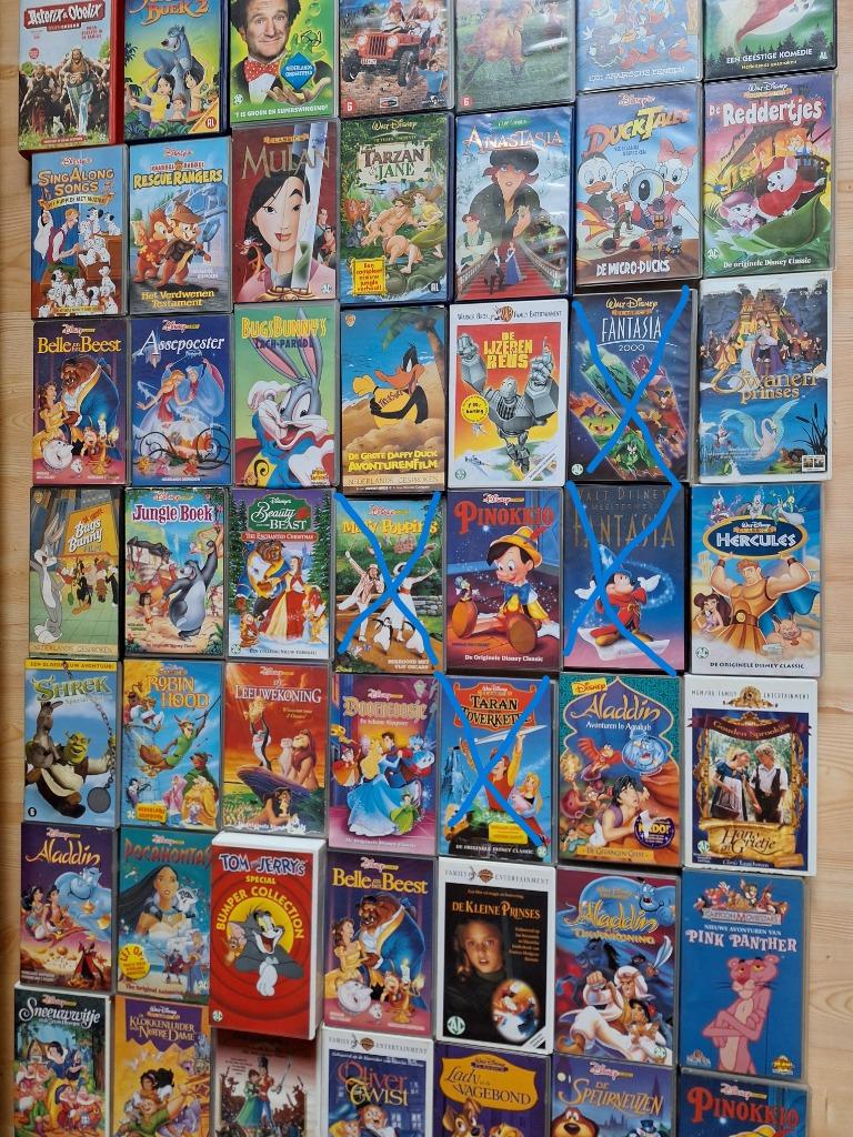 Lot 72 videocassettes met teken- en jeugdfilms (nederlands)., Ophalen, Gebruikt, Tekenfilm
