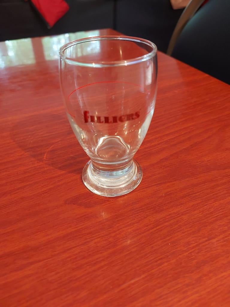 Glas Filliers, Ophalen of Verzenden, Zo goed als nieuw