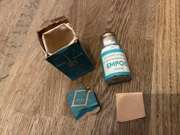 EMPOIS INUTILE FLACON ANCIEN, Enlèvement ou Envoi, Comme neuf