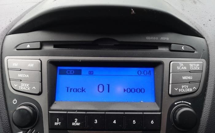 Originele Hyundai I X 35 CD autoradio., Ophalen, Zo goed als nieuw