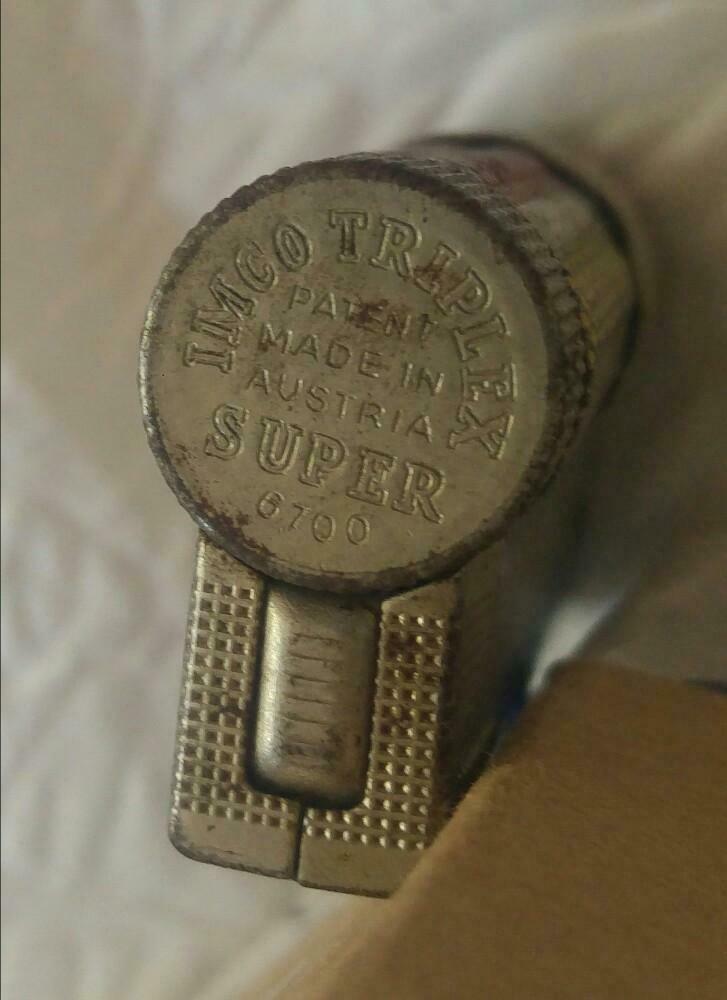 Briquet Aansteker Imco Triplex Super rouge jaune, Enlèvement ou Envoi, Utilisé, Briquet