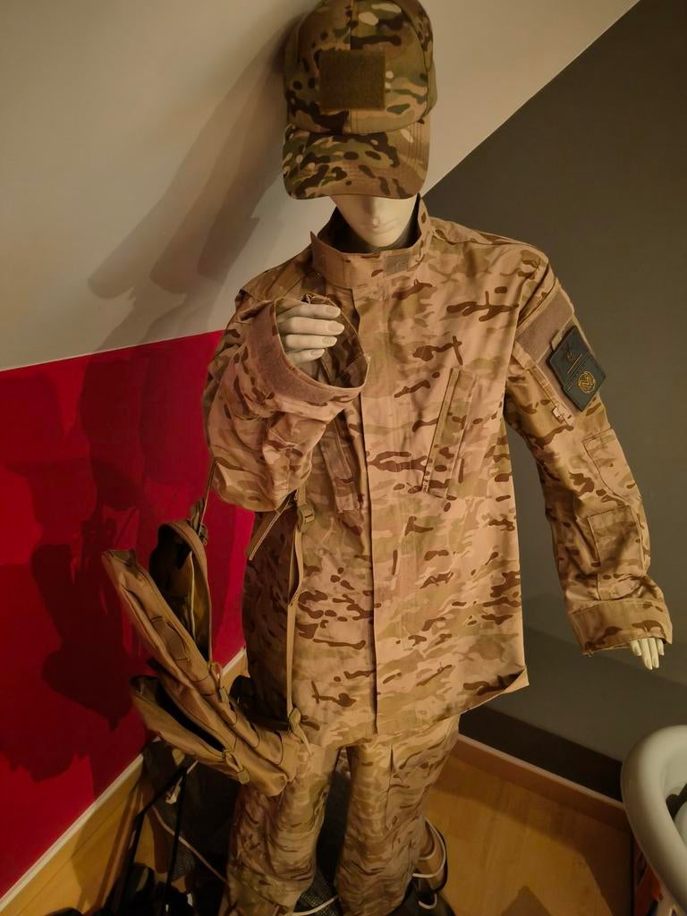 Tru spec airsoft multi cam outfit maat large, Hobby en Vrije tijd, Ophalen
