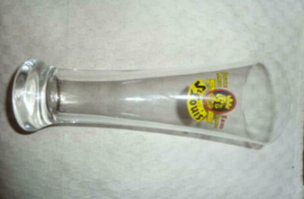 #G bier glas ST LOUIS " grote fluit " Brij. Van Honsebrouck, Ophalen of Verzenden, Nieuw, Bierglas