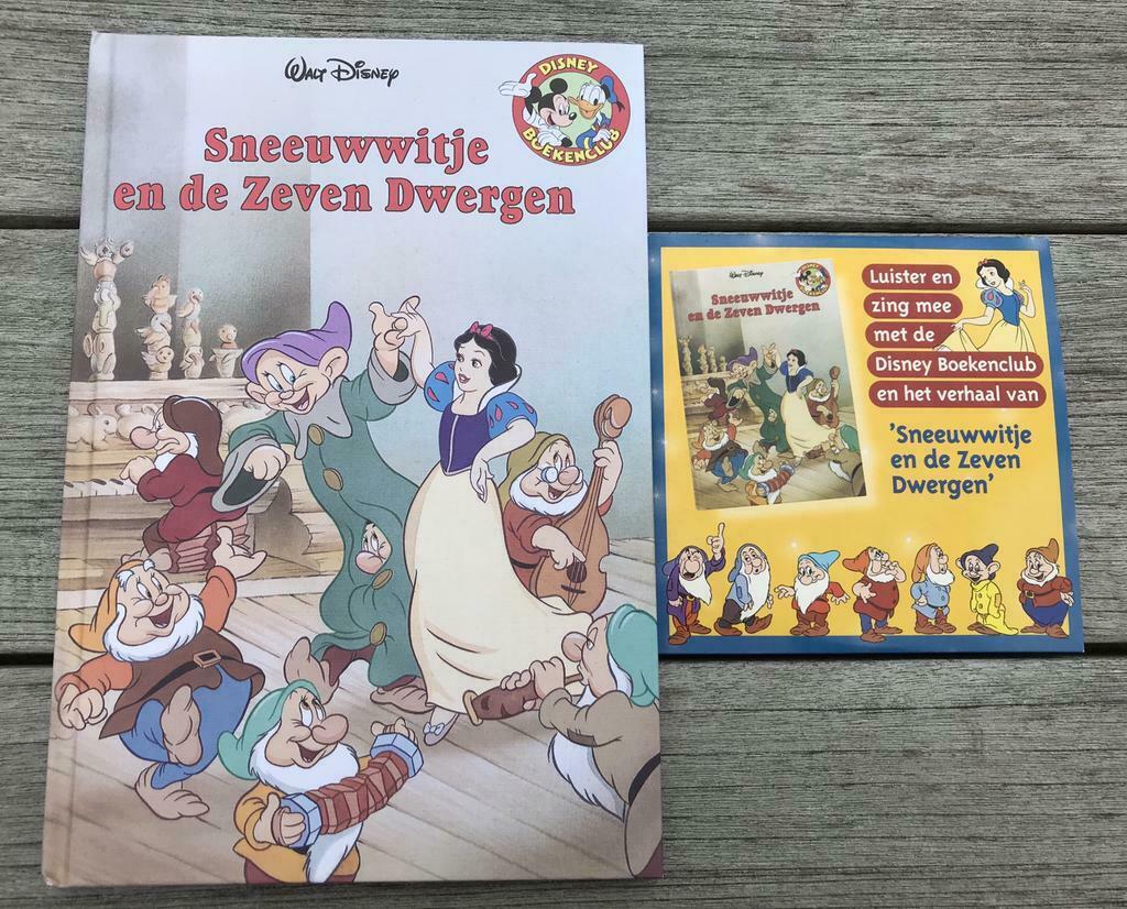 Sneeuwwitje en de zeven dwergen + cd, Ophalen of Verzenden, Zo goed als nieuw