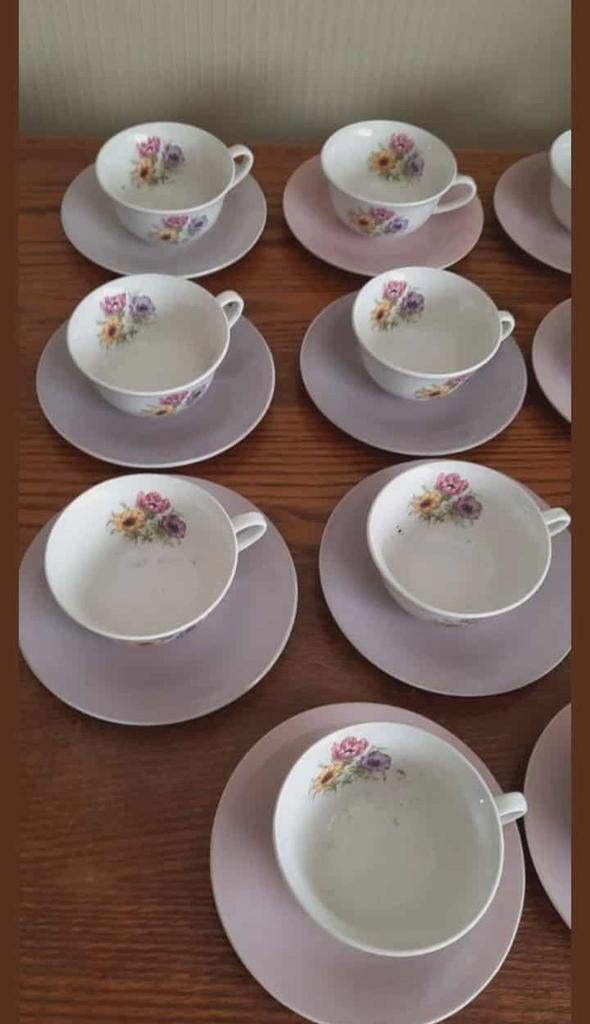 Vaisselle à café rétro, Enlèvement